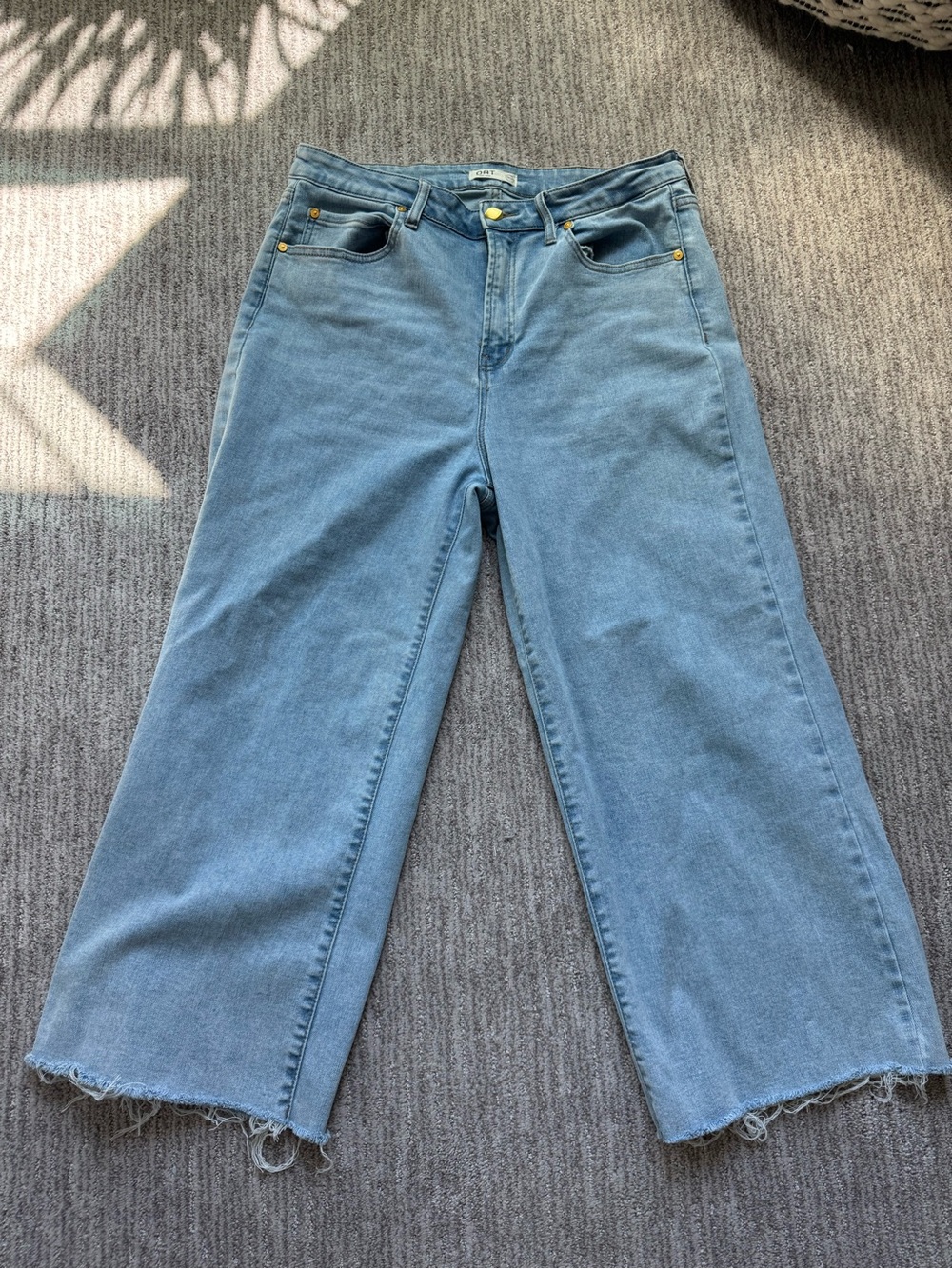 Oat New York Light Blue Wide-Leg Jeans with Frayed Hem